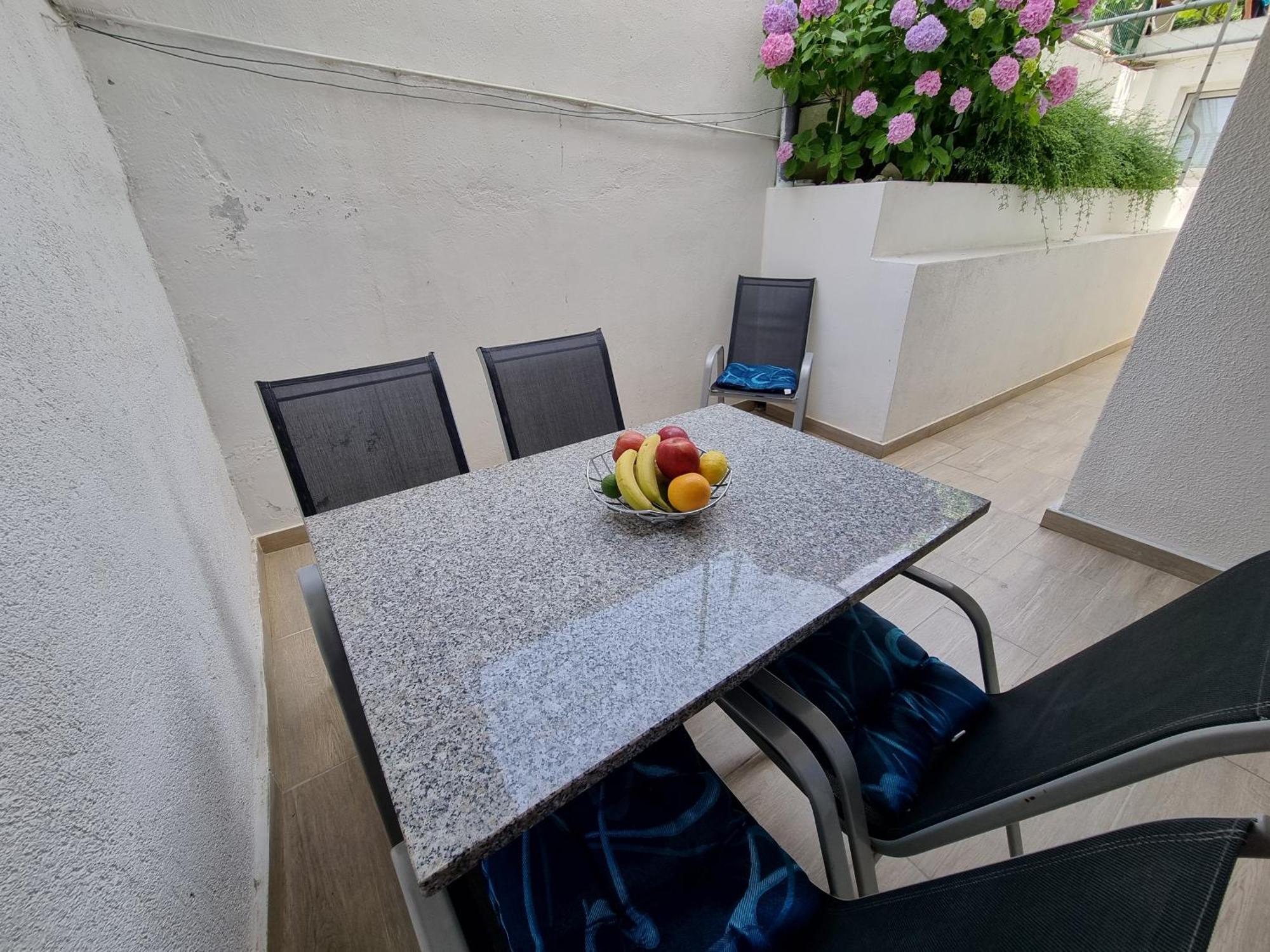 Apartments Niko 德拉马利 外观 照片