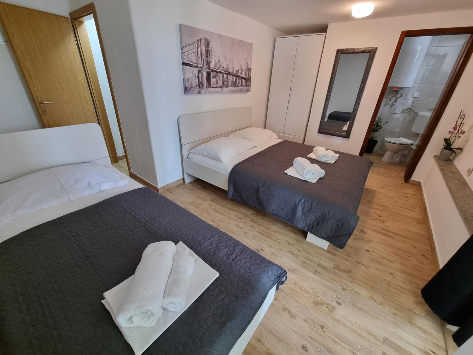 Apartments Niko 德拉马利 外观 照片