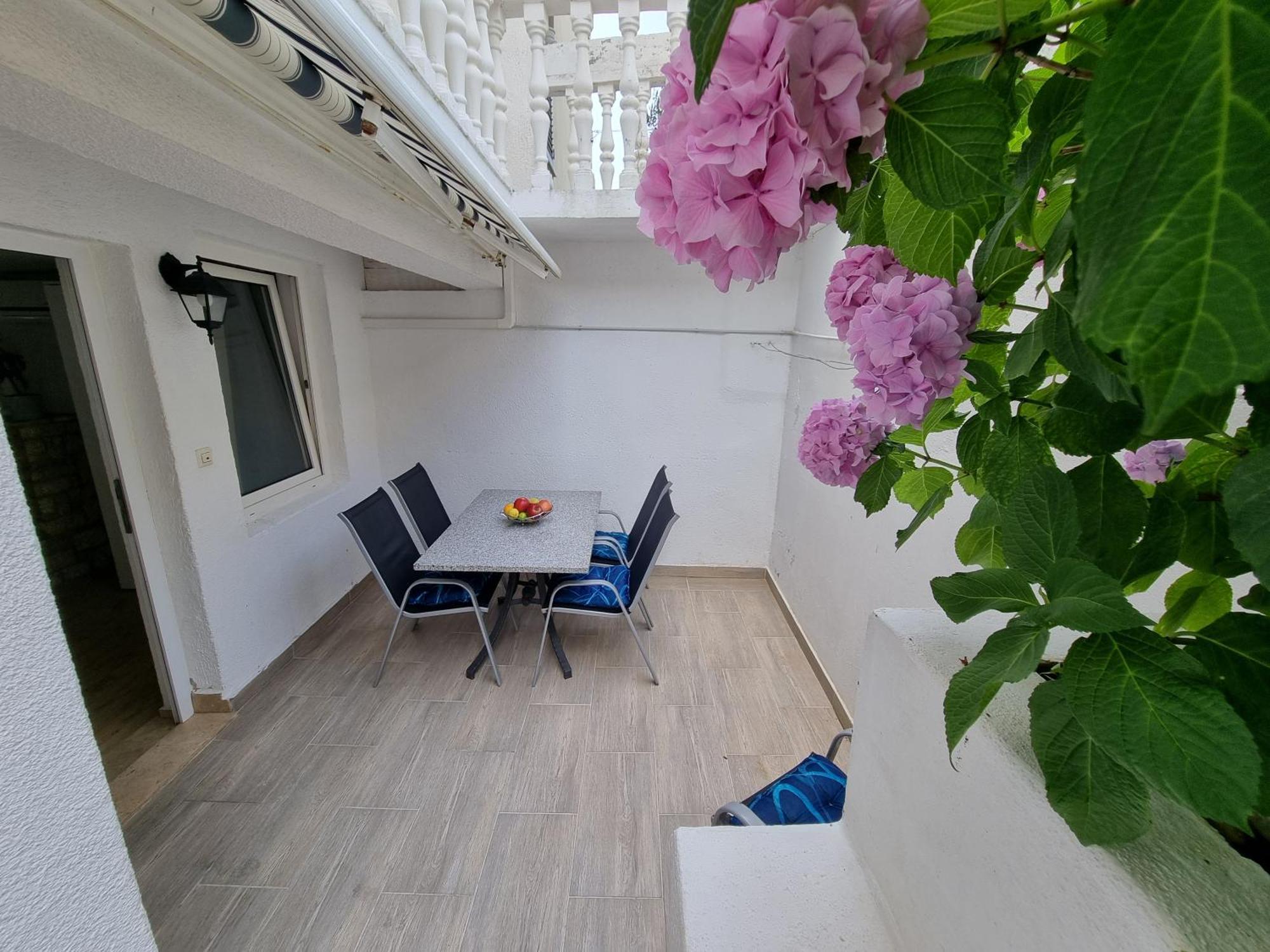 Apartments Niko 德拉马利 外观 照片