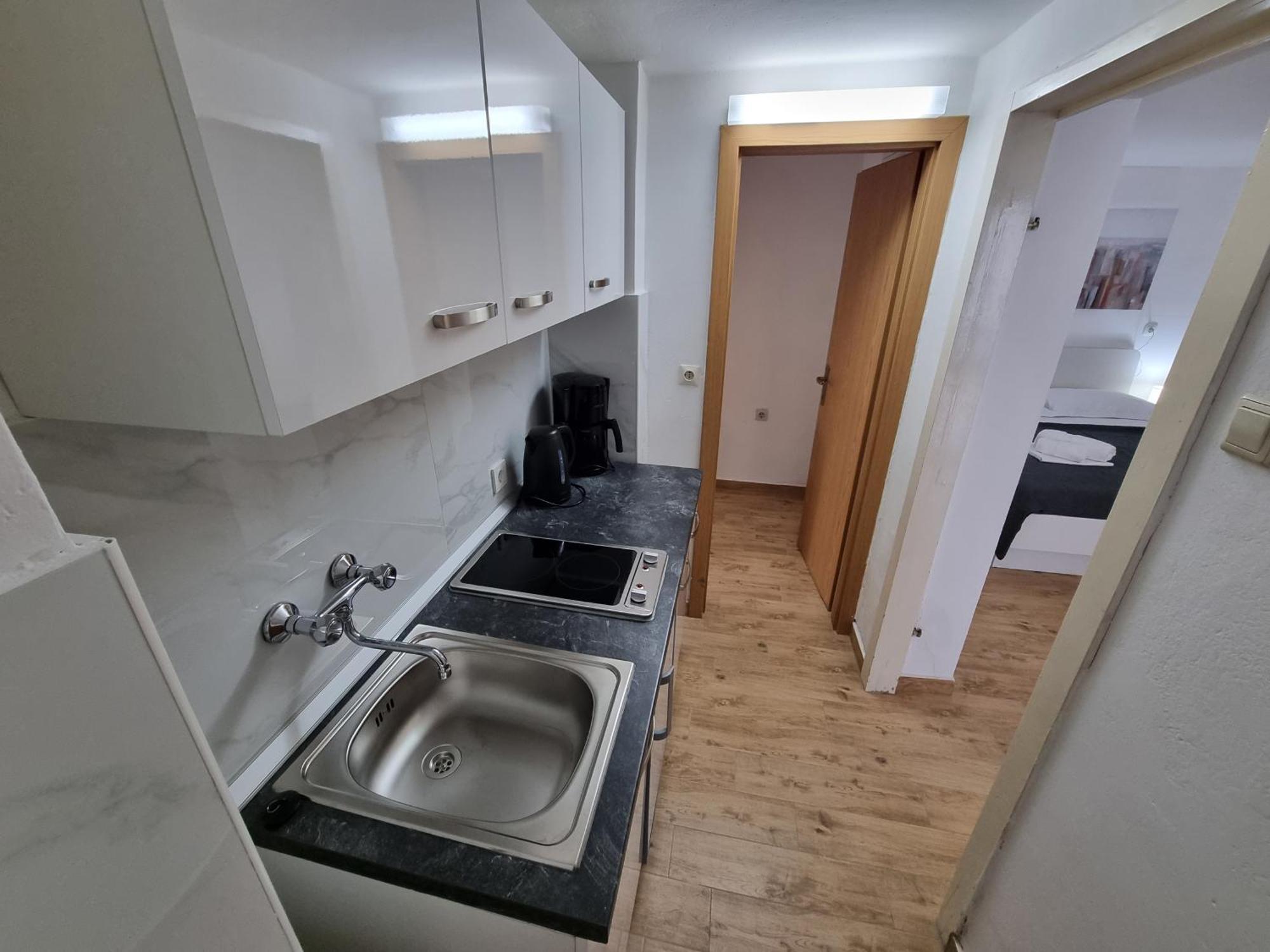 Apartments Niko 德拉马利 外观 照片